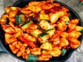 宫保鸡丁简单制作方法（宫保鸡丁怎么做才好吃又开胃）