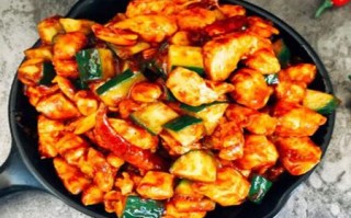 宫保鸡丁简单制作方法（宫保鸡丁怎么做才好吃又开胃）