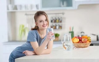 女性开始衰老的前兆有哪些？女人延缓衰老的方法有哪些！