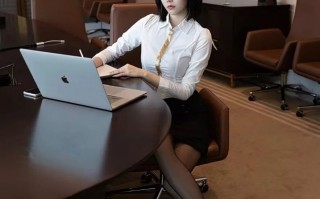 建立亲密关系：六种方法让女同事主动与你保持暧昧