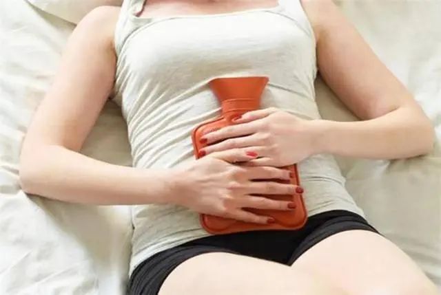 月经对女性有3个重要意义预示着女性的生育能力