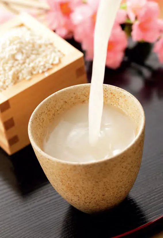 蒸江米糕的做法_江米糕怎么蒸好吃视频_蒸江米糕的做法家常做法
