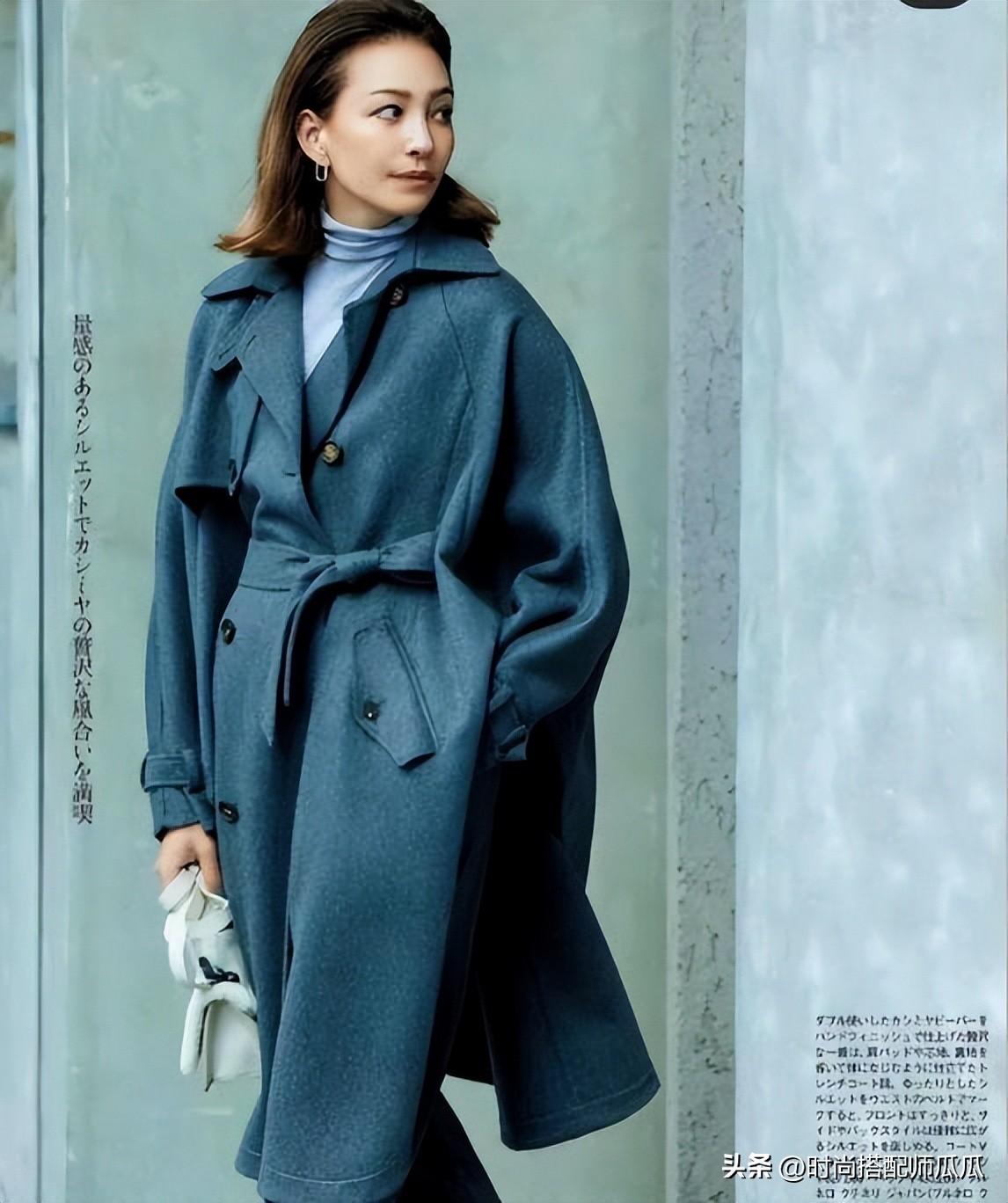 卷发圆脸女生中分图片_中长卷发圆脸_圆脸女生中分卷发