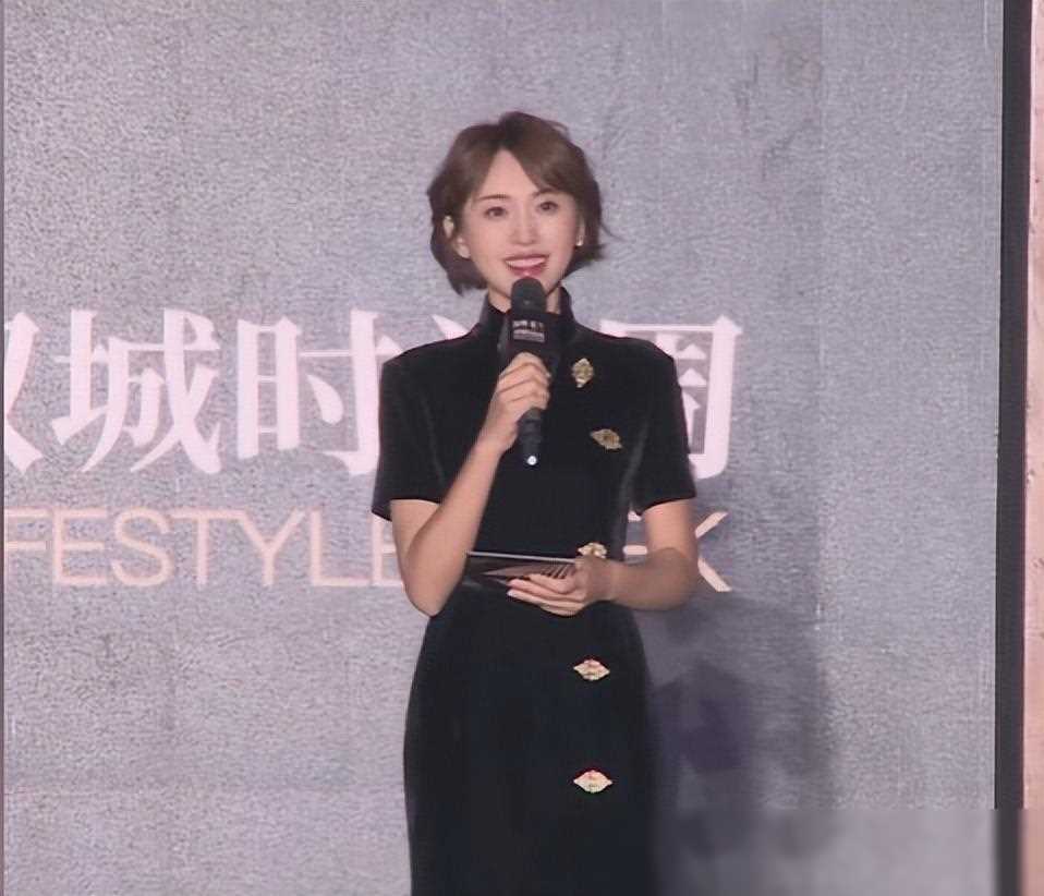 女短发发型图片2024女_女短发发型图片2024秋季_女短发发型图片2023款