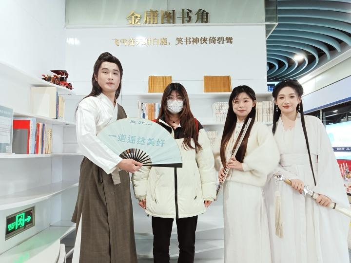 杨过小龙女双剑合璧_杨过小龙女双剑合璧是什么剑法_小龙女杨过双剑合璧视频