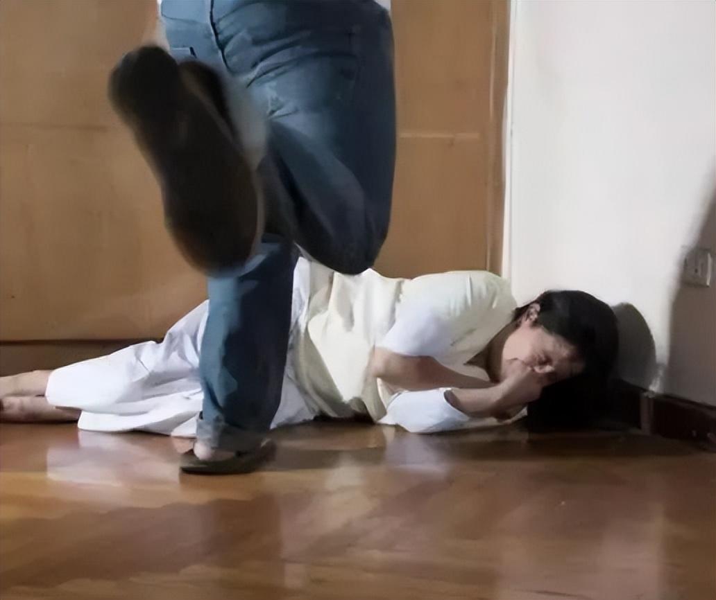 美容冠矫正龅牙时间_矫正同性最快多少时间_拔牙矫正要多少时间