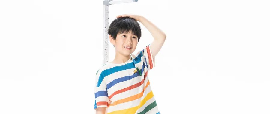 婴儿一百天的发育标准_婴儿发育量表_婴儿发育参考表